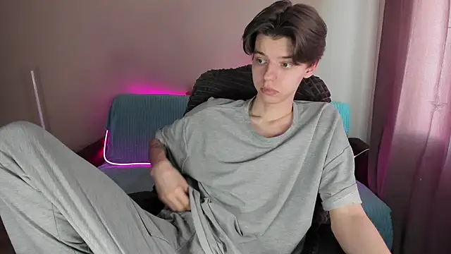 Liam sexy1 online show from 03-09-25, 01:37