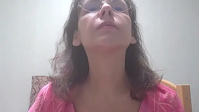 HollyJewel online show from 01-22-25, 04:44