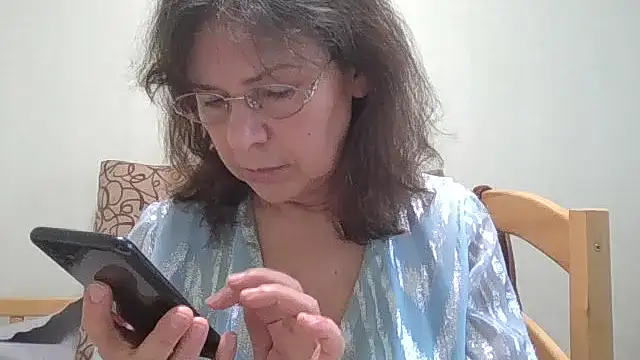 HollyJewel online show from 02-27-26, 12:49