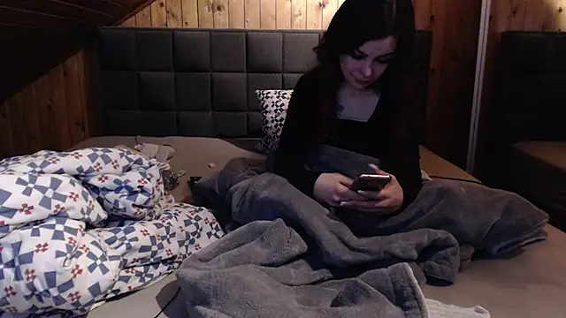 BoeseMoni1998 online show from 02-04-25, 05:01