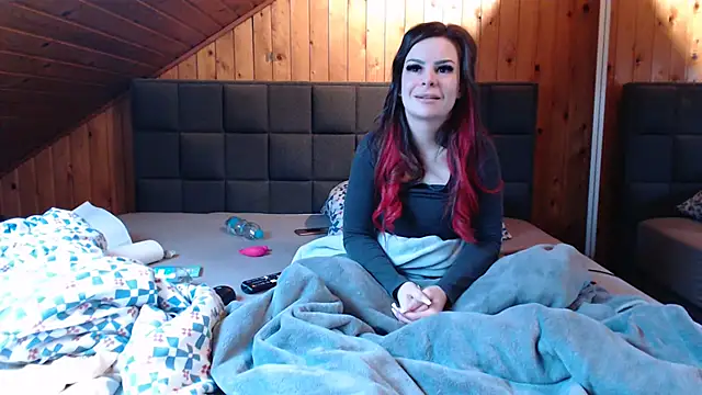 BoeseMoni1998 online show from 02-06-25, 08:07