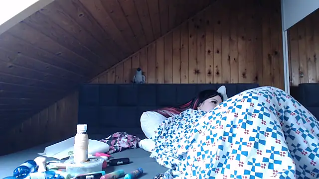 BoeseMoni1998 online show from 11-08-25, 10:15