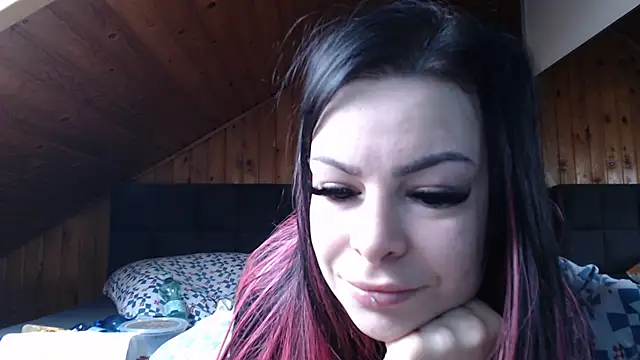 BoeseMoni1998 online show from 11-29-25, 09:12