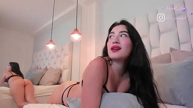 Snapshot of angeel_fox chatting on 12-21-24, 03:58 angeel fox online show from 12-21-24, 03:58