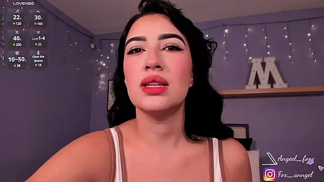 Snapshot of angeel_fox chatting on 01-12-25, 07:21 angeel fox online show from 01-12-25, 07:21