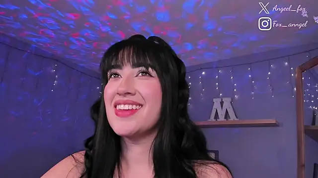 Snapshot of angeel_fox chatting on 03-05-25, 03:51 angeel fox online show from 03-05-25, 03:51