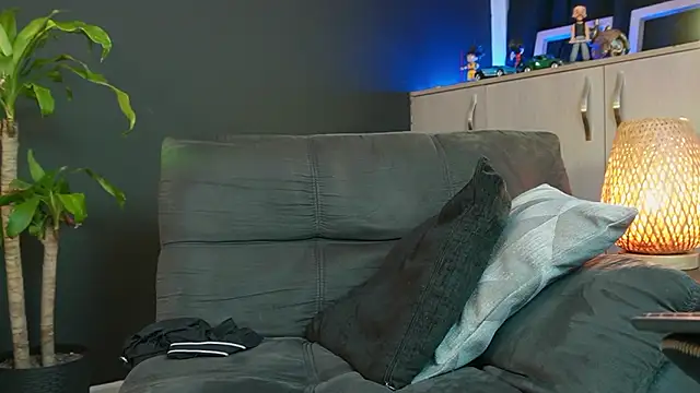 Snapshot of LincomAmith chatting on 02-03-26, 06:22 LincomAmith online show from 02-03-26, 06:22