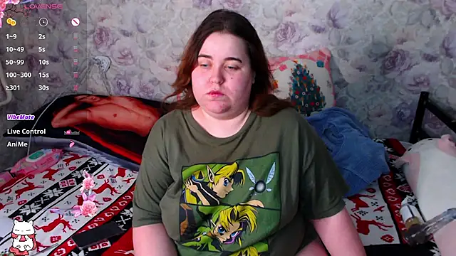 Estelle Hicks online show from 01-13-25, 07:21