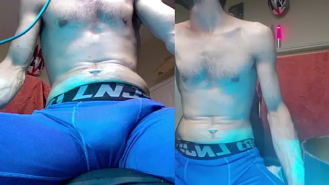 Snapshot of slendt94 chatting on 01-18-25, 05:26 slendt94 online show from 01-18-25, 05:26