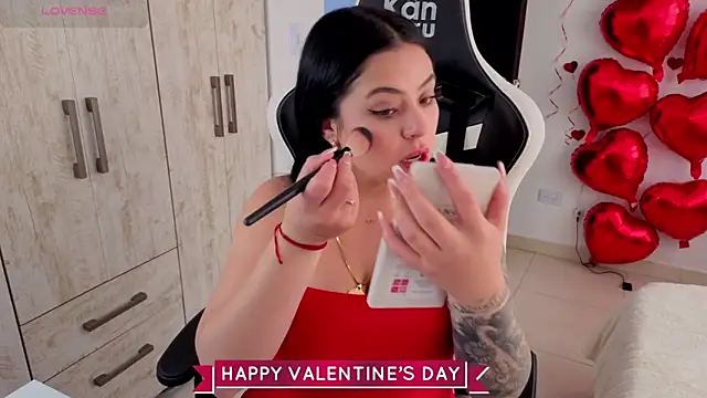 Victoryyy  online show from 02-14-26, 08:16