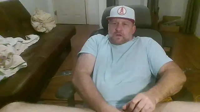 poundyouout69 online show from 03-06-26, 06:32