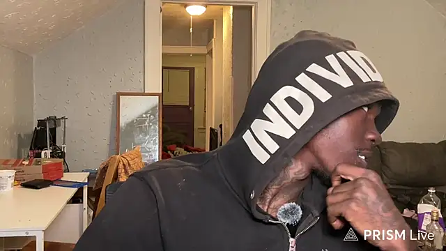 Snapshot of JasperBlaxx chatting on 02-18-26, 05:03 JasperBlaxx online show from 02-18-26, 05:03