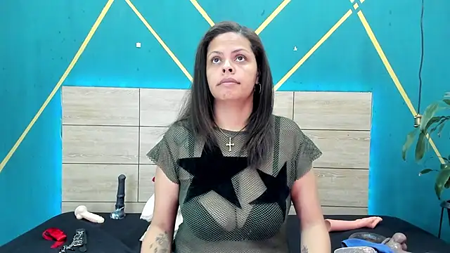 Snapshot of Luna_smit08 chatting on 02-18-25, 07:09 Luna smit08 online show from 02-18-25, 07:09