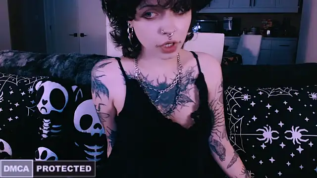 NaughtyLittleFox online show from 03-08-26, 07:34