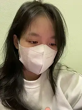 Snapshot of minmin2kk5 chatting on 01-17-25, 12:42 minmin2kk5 online show from 01-17-25, 12:42