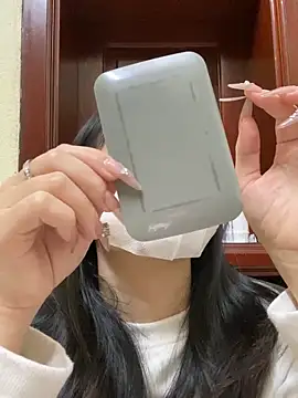 Snapshot of minmin2kk5 chatting on 02-03-25, 03:38 minmin2kk5 online show from 02-03-25, 03:38