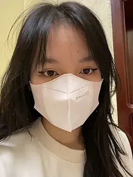 Snapshot of minmin2kk5 chatting on 02-11-25, 02:35 minmin2kk5 online show from 02-11-25, 02:35