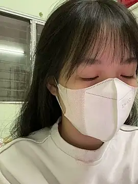 Snapshot of minmin2kk5 chatting on 03-17-25, 07:13 minmin2kk5 online show from 03-17-25, 07:13