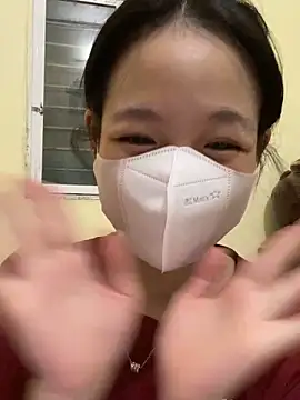 Snapshot of minmin2kk5 chatting on 10-11-25, 03:10 minmin2kk5 online show from 10-11-25, 03:10