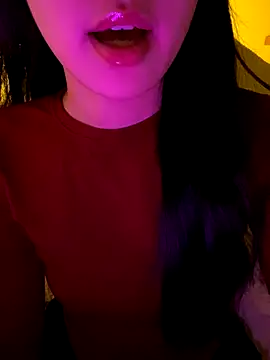 minmin2kk5 online show from 11-03-25, 03:08