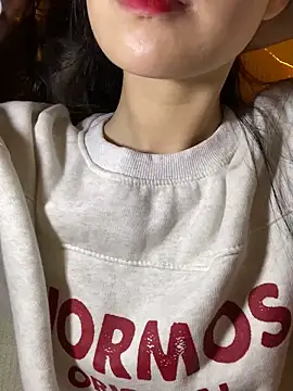 minmin2kk5 online show from 11-11-25, 03:34