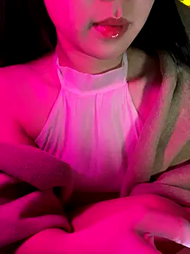 minmin2kk5 online show from 12-17-25, 03:29