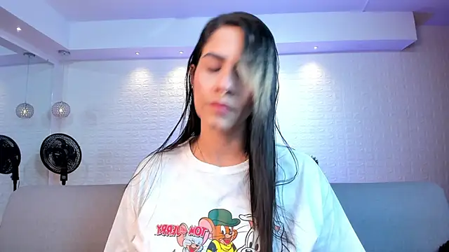 Snapshot of violet_scott chatting on 12-02-25, 10:53 violet scott online show from 12-02-25, 10:53