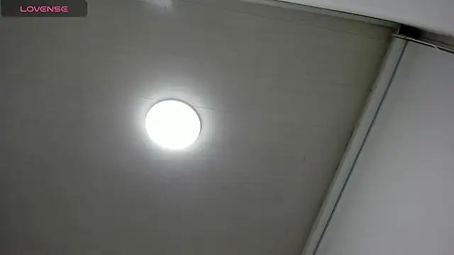 Cherllynn online show from 11-24-25, 03:34