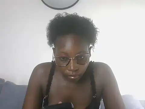 Snapshot of Puliza_wet chatting on 10-09-25, 07:01 Puliza wet online show from 10-09-25, 07:01