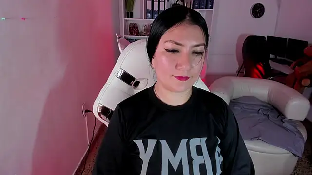 katya nt online show from 11-18-25, 01:04