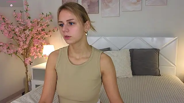 Wendy D0ll online show from 03-04-25, 09:11