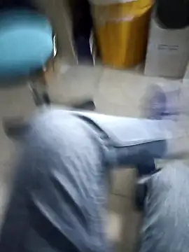 Snapshot of bangaloresexyguy chatting on 01-07-26, 11:07 bangaloresexyguy online show from 01-07-26, 11:07