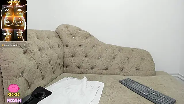 Miah BigBoobs online show from 11-27-25, 08:55