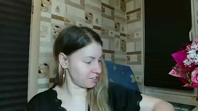 Snapshot of TherestlessKitty chatting on 02-09-26, 10:25 TherestlessKitty online show from 02-09-26, 10:25