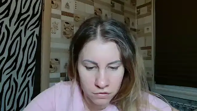 Snapshot of TherestlessKitty chatting on 02-16-26, 10:28 TherestlessKitty online show from 02-16-26, 10:28