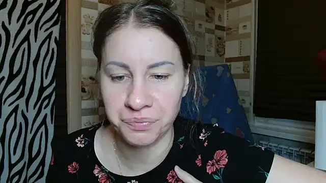 Snapshot of TherestlessKitty chatting on 02-19-26, 10:17 TherestlessKitty online show from 02-19-26, 10:17