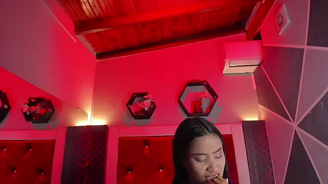 Karoll014 online show from 03-21-26, 12:32