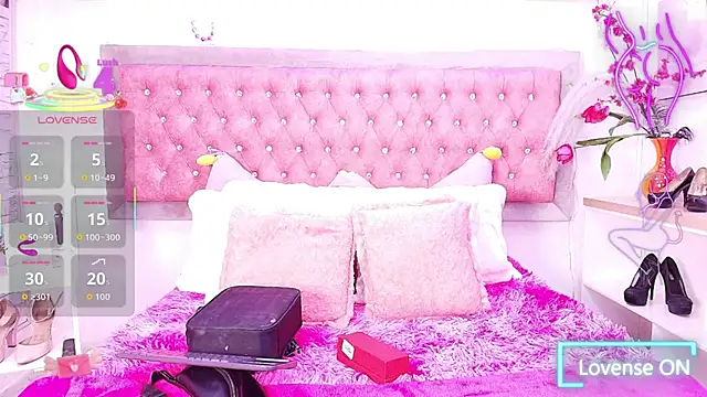 Tayzon Foxxx online show from 10-14-25, 12:50