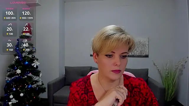 Snapshot of Julia_Wilsone chatting on 12-26-24, 07:13 Julia Wilsone online show from 12-26-24, 07:13