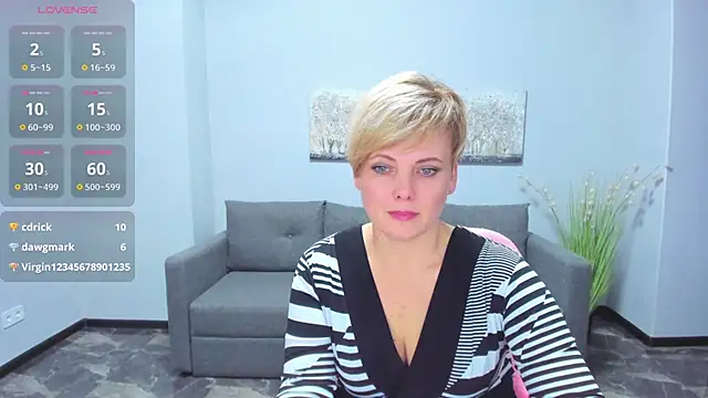 Snapshot of Julia_Wilsone chatting on 01-26-25, 04:51 Julia Wilsone online show from 01-26-25, 04:51