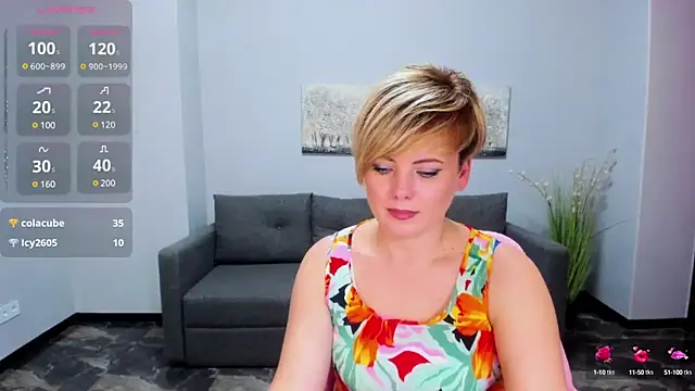 Snapshot of Julia_Wilsone chatting on 02-08-25, 09:56 Julia Wilsone online show from 02-08-25, 09:56