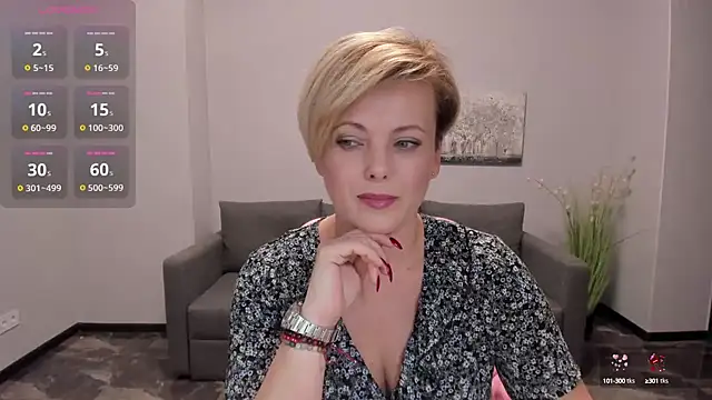 Snapshot of Julia_Wilsone chatting on 02-11-25, 01:41 Julia Wilsone online show from 02-11-25, 01:41