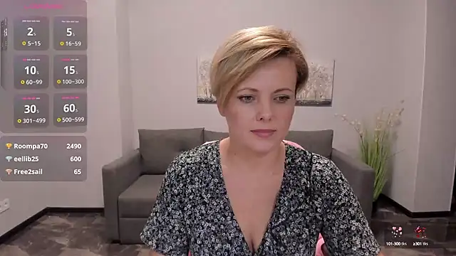 Snapshot of Julia_Wilsone chatting on 02-11-25, 04:46 Julia Wilsone online show from 02-11-25, 04:46