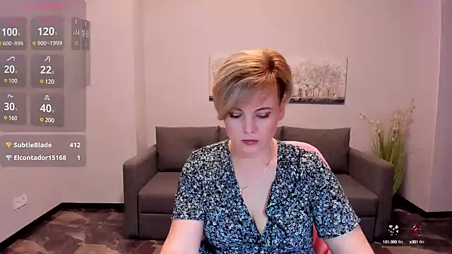 Snapshot of Julia_Wilsone chatting on 03-10-25, 10:15 Julia Wilsone online show from 03-10-25, 10:15