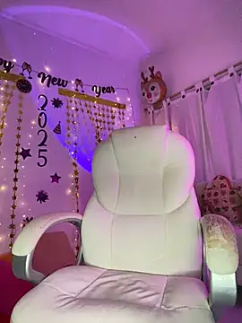 AlisonHoot69 online show from 01-01-25, 07:30