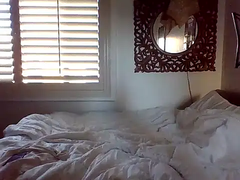 Snapshot of tengocanicas chatting on 12-18-24, 03:33 tengocanicas online show from 12-18-24, 03:33