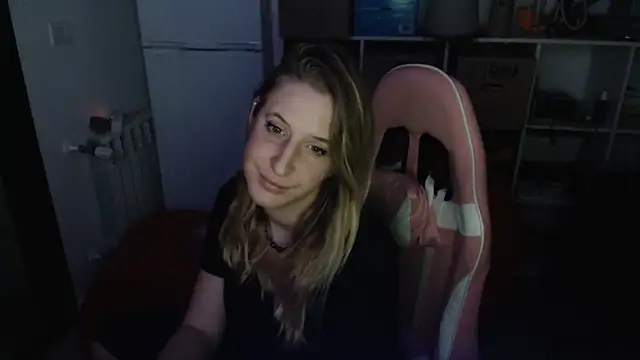 Pinkyladyxxx online show from 01-24-25, 08:22