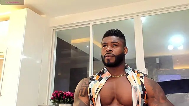 Makonneen online show from 03-08-25, 01:39