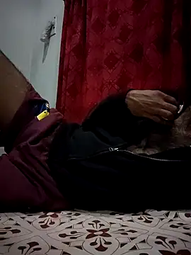 hairy gun online show from 12-19-24, 07:51