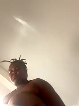 Snapshot of Goddess_Nafeesha chatting on 10-27-25, 06:23 Goddess Nafeesha online show from 10-27-25, 06:23